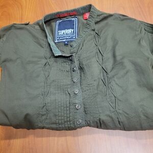Superdry Vintage Scandi Minimalist Core Pierrot Shirt Womens Olive Green Sz L